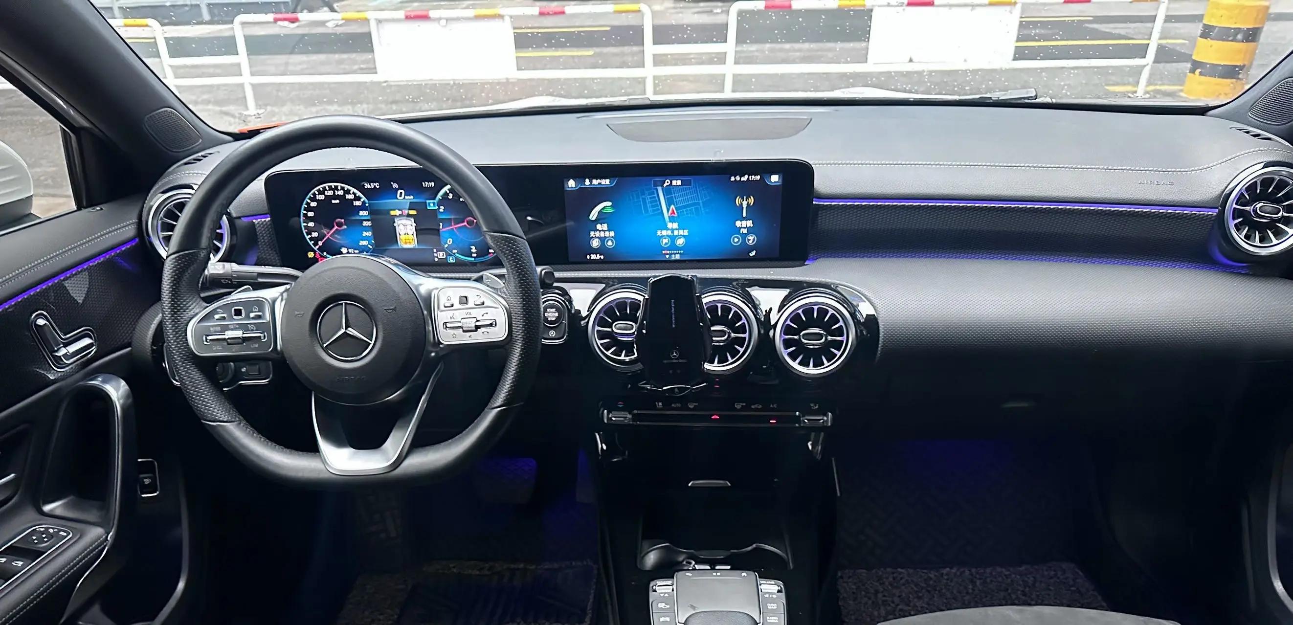 Mercedes Benz A- Class 2021 A 200 L Sport Sedan Luxury Model 4