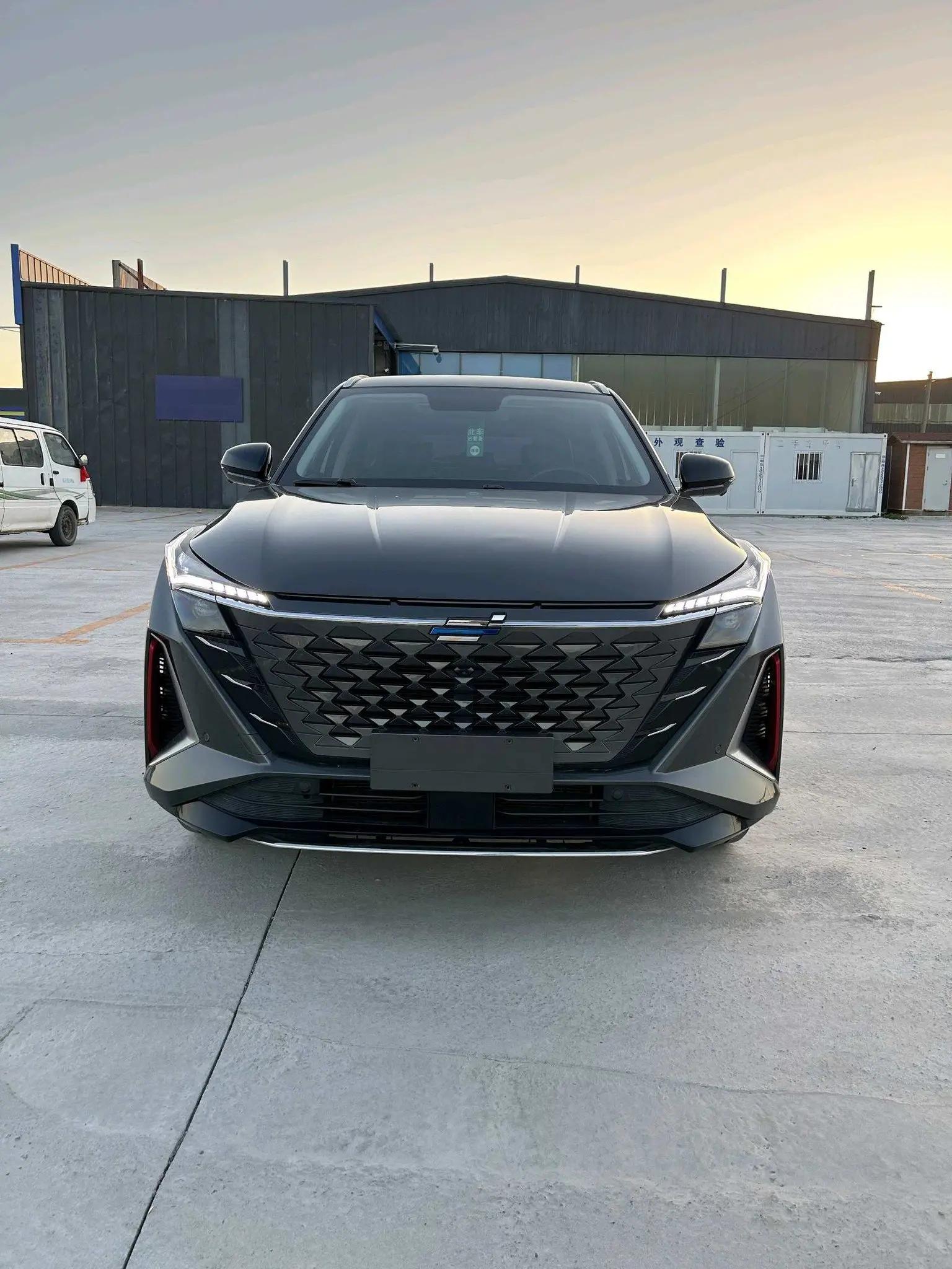 ChangAn Oshan Z6 2022 Blue Whale 1.5T DCT Smart Zun 2