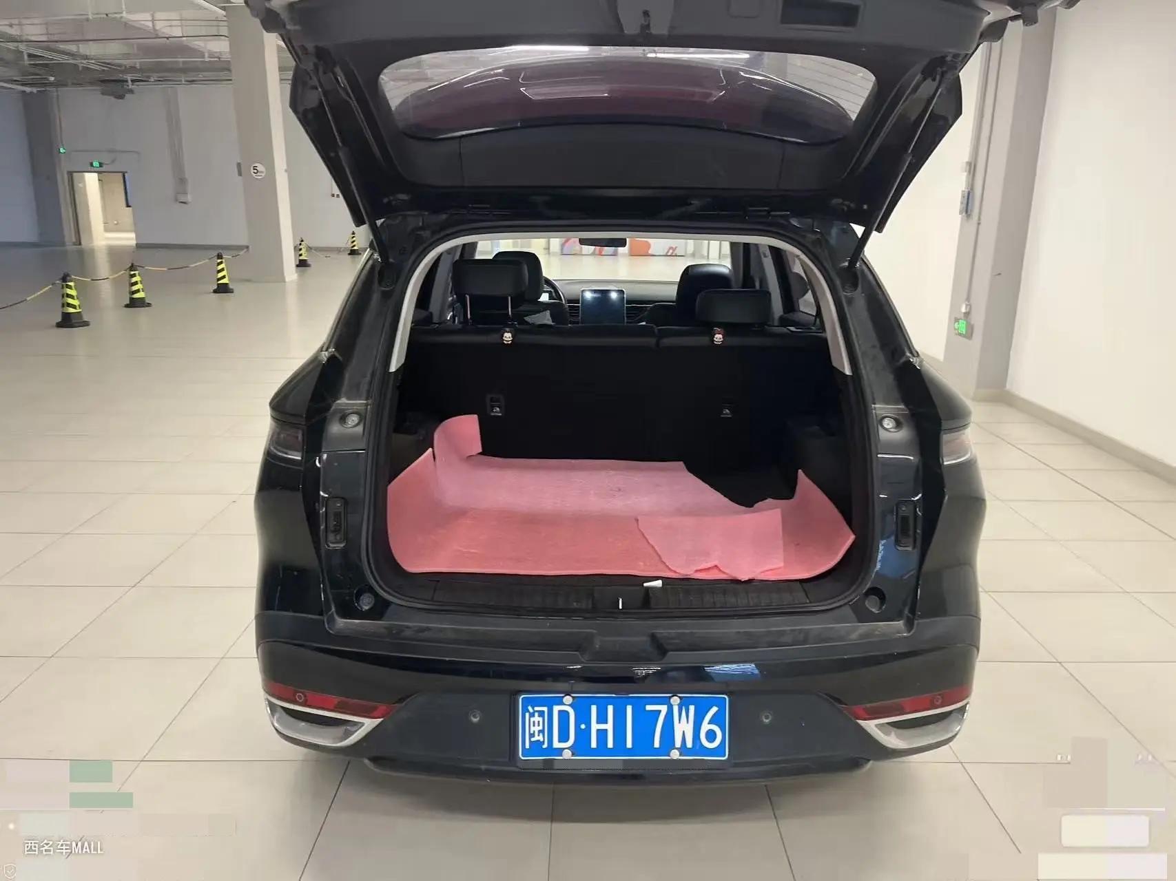 Bestune T90 2023 1.5T DCT Auto Luxury Model 9