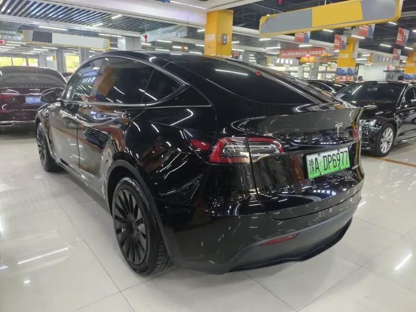 Model Y 2022 rear-wheel drive version 5
