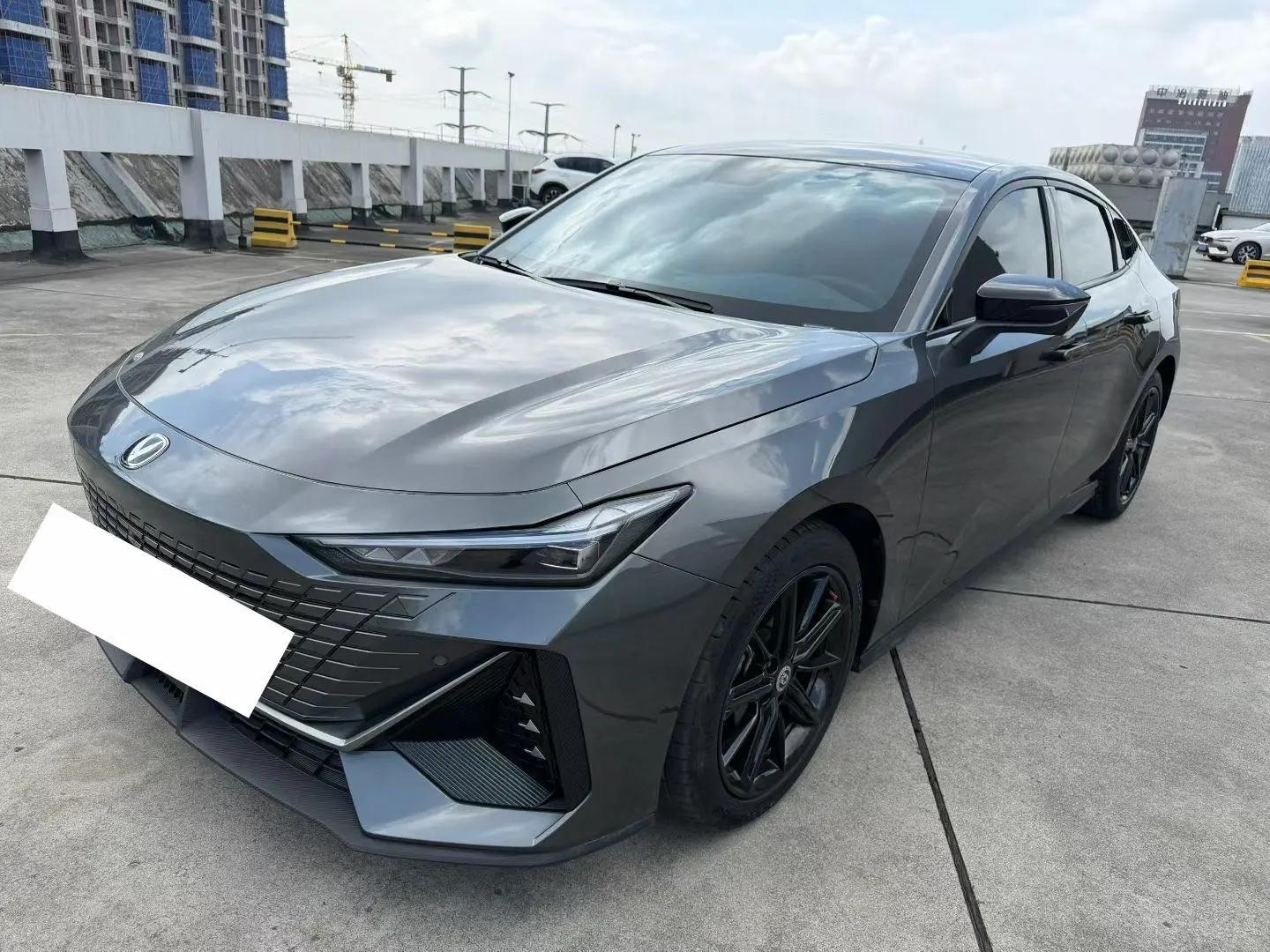ChangAn UNI-V 2022 1.5T Honorable Model