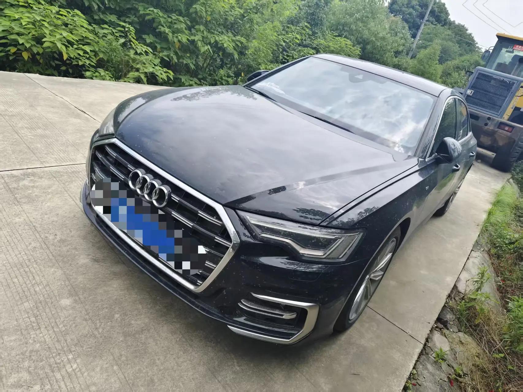 Audi 2023 A6L 2.0TFSI 45TFSI Prestige Dynamic Edition (facelift) Automatic