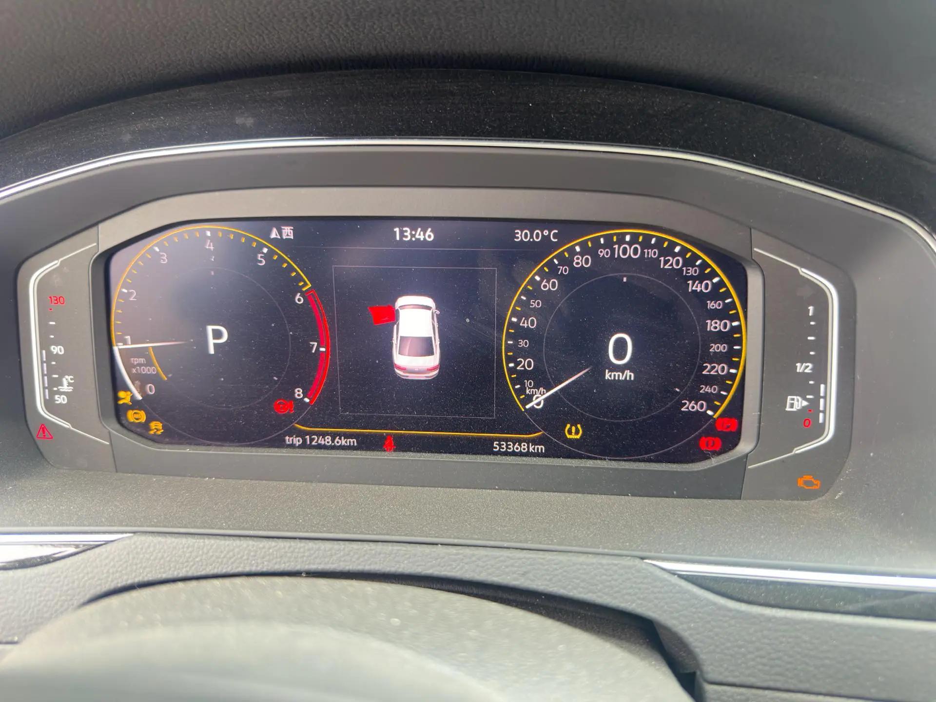 Magotan 2020 330TSI DSG Luxury Model 10