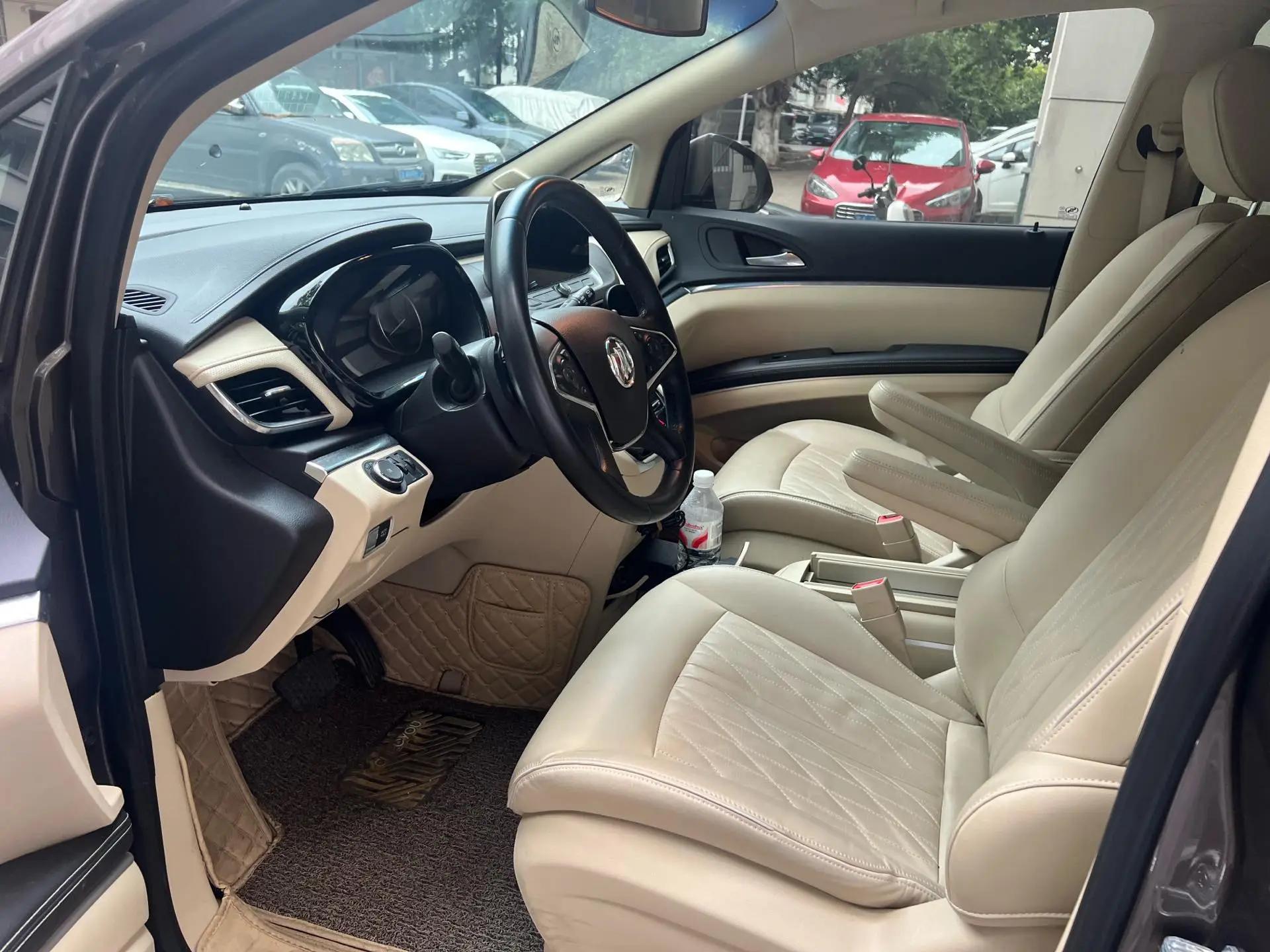 Buick GL8 2023 Land Business Class 652T Comfort Model 5