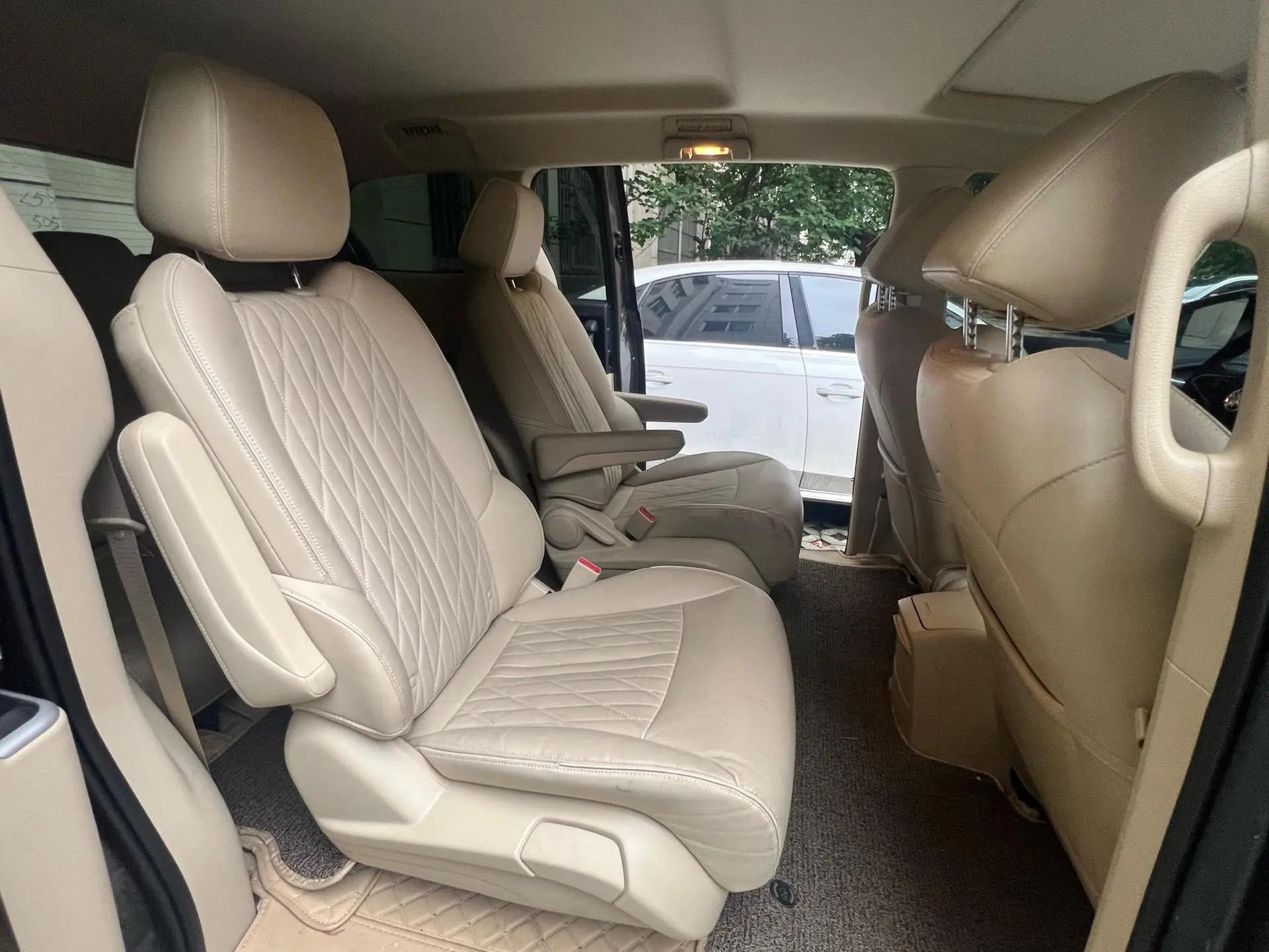 Buick GL8 2023 Land Business Class 652T Comfort Model 9