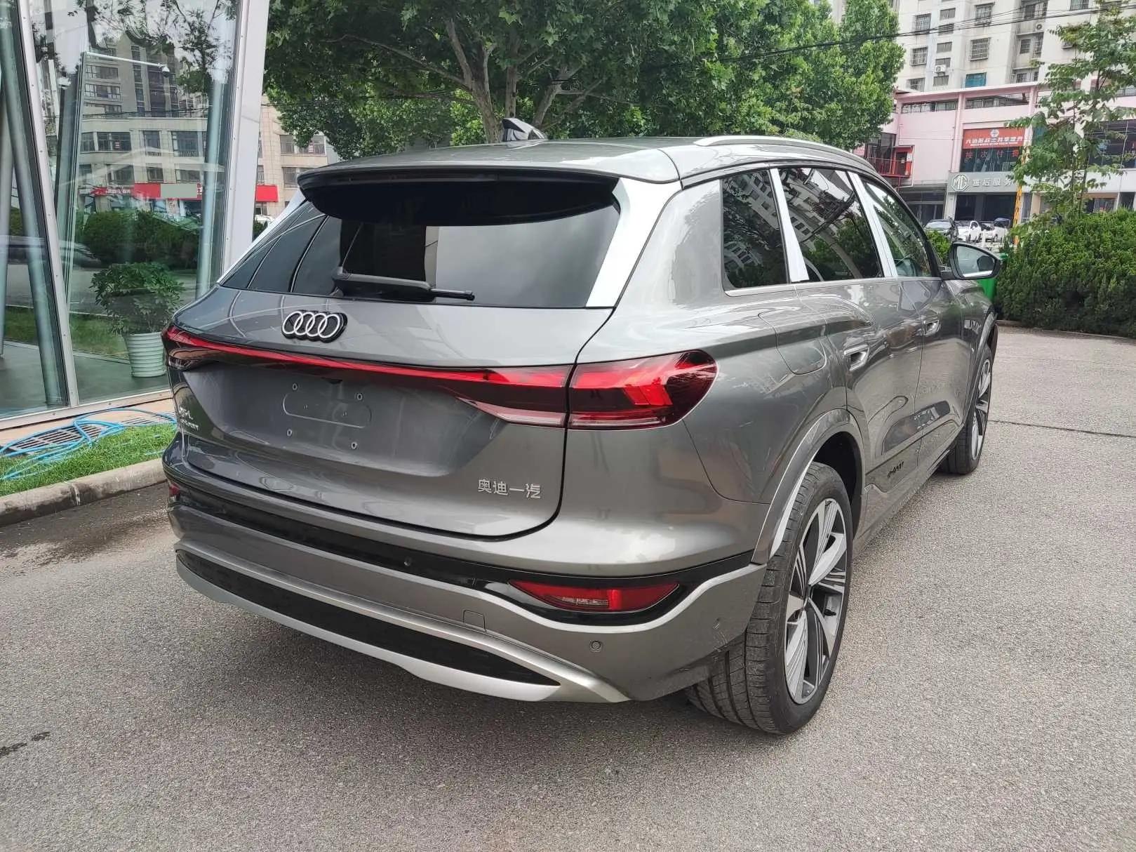Audi 2025 Q6L e-tron Long Endurance Edition Automatic Gear 6