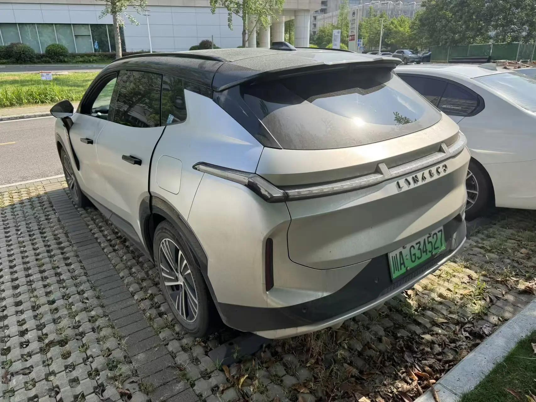 LYNK&amp;CO 2025 LYNK&amp;CO 08 EM-P 1.5T 120km Long Range Pro Automatic 7