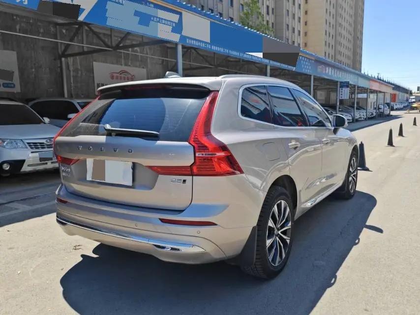 Volvo XC60 2025 B5 4WD Zhiyuan Deluxe Edition 9