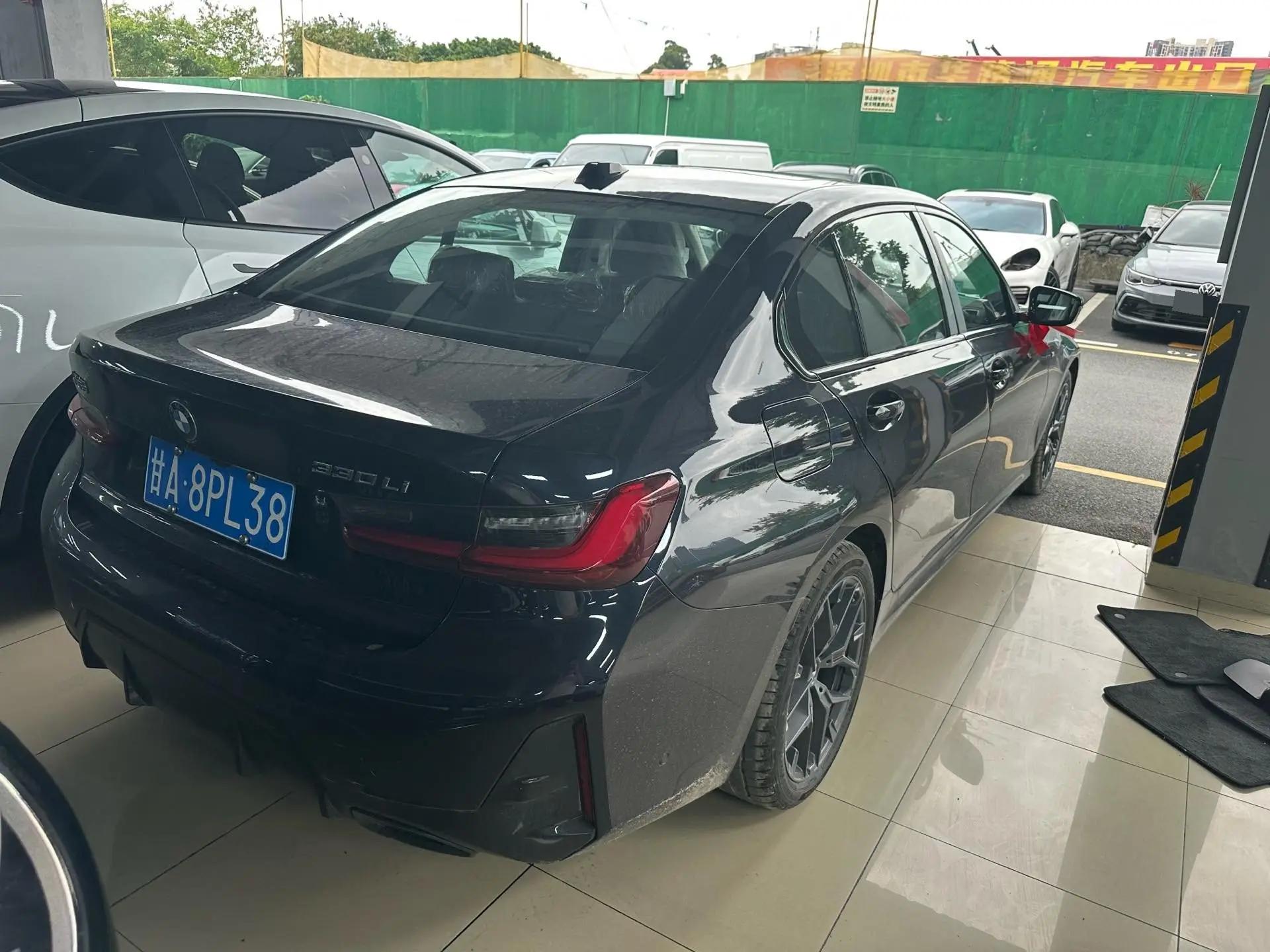 BMW 3 Series 2026 330Li 2.0T M Sports Obsidian Night Suit Automatic Gear 9