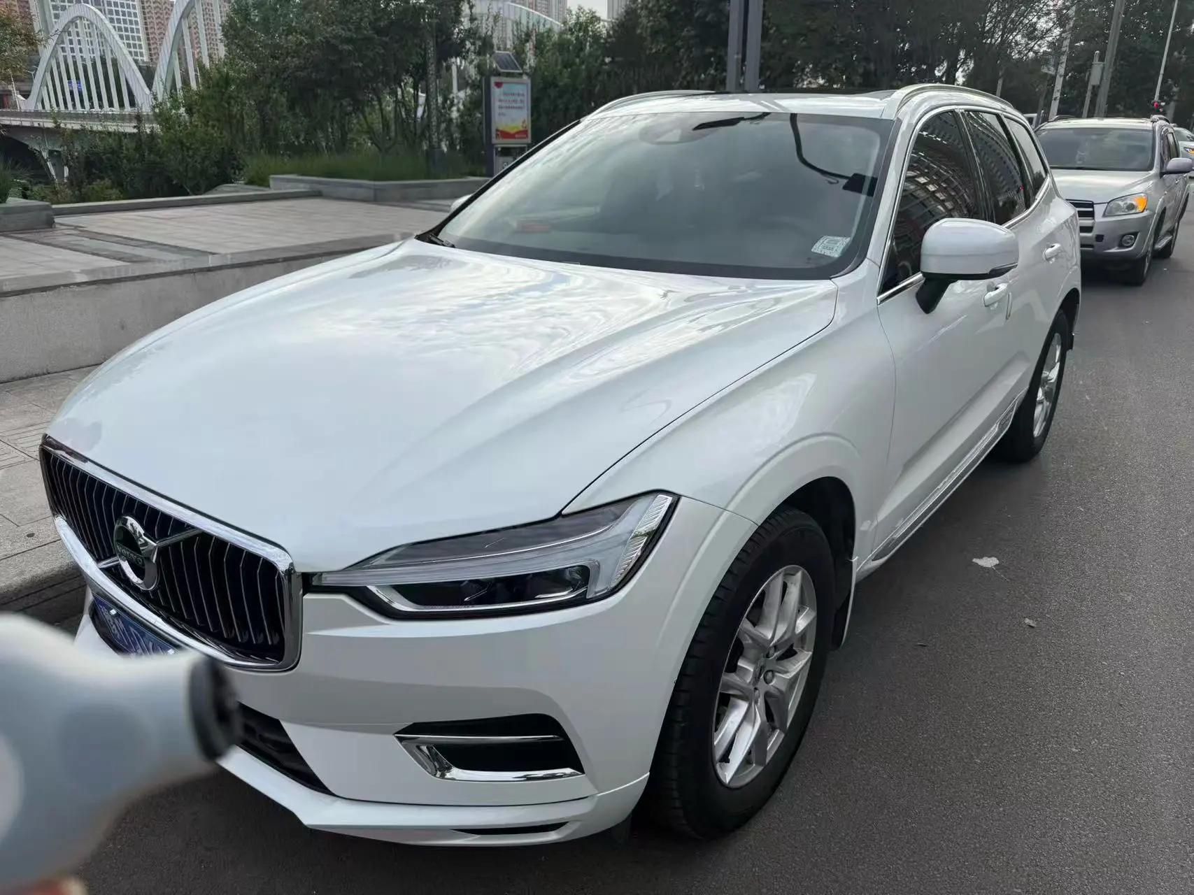 Open image lightbox: Volvo XC60 2020 T5 4-wheel-drive Zhiyi Deluxe Edition