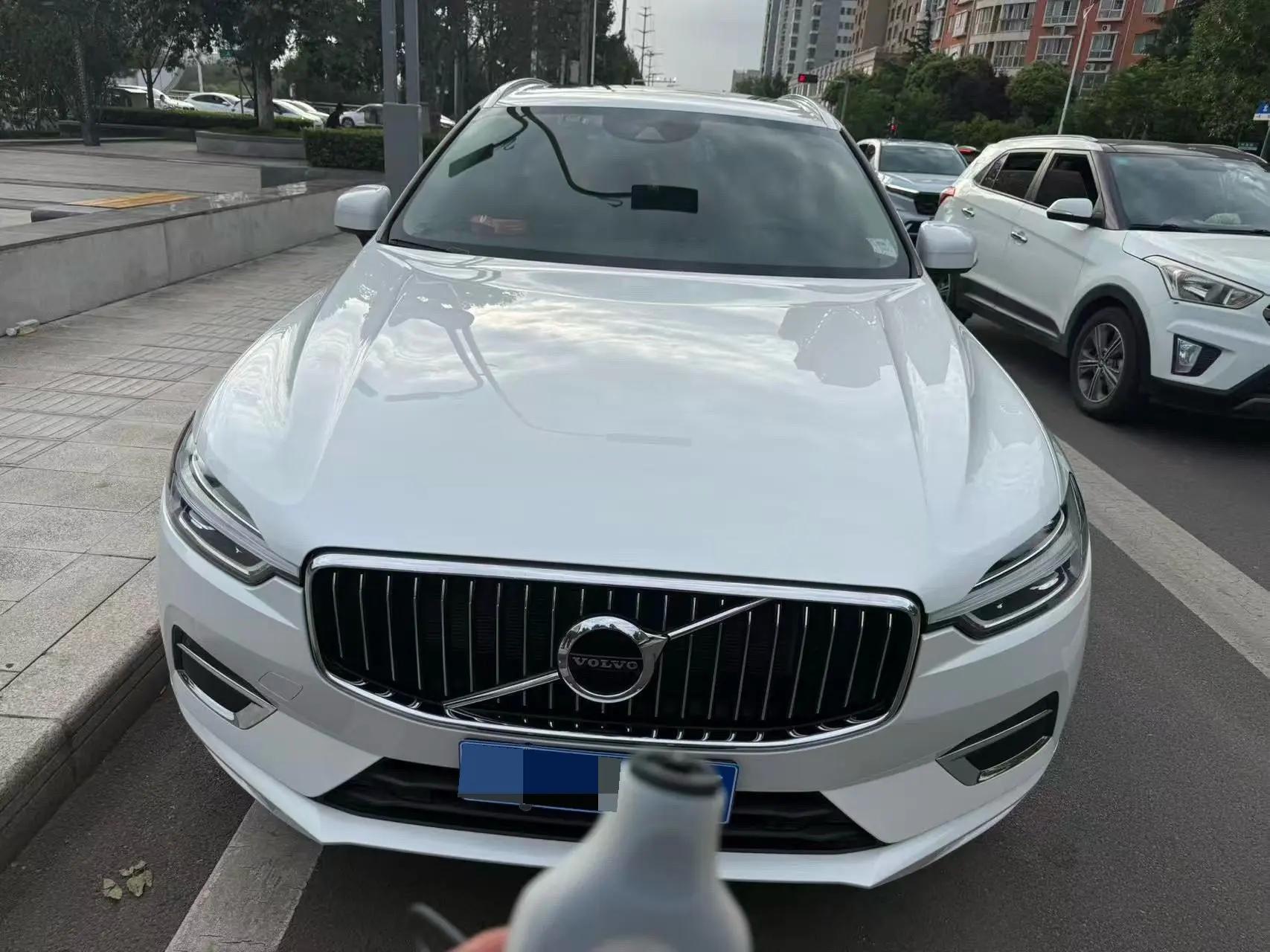 Volvo XC60 2020 T5 4-wheel-drive Zhiyi Deluxe Edition 2