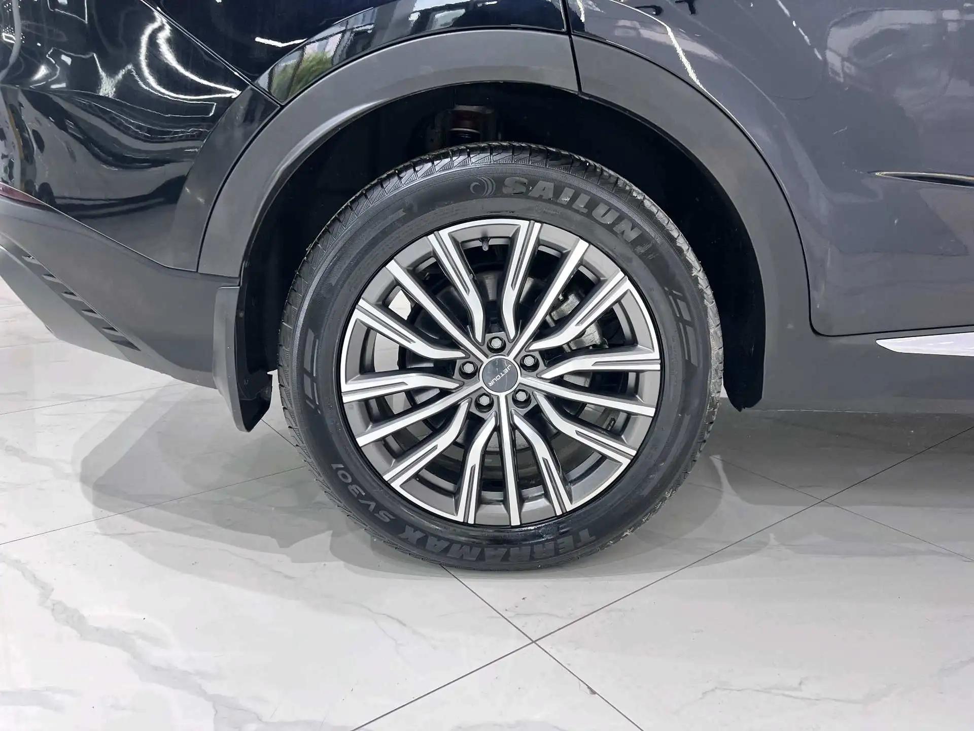 Jetour X70 PLUS 2023 1.5T DCT Brave PLUS 7 16