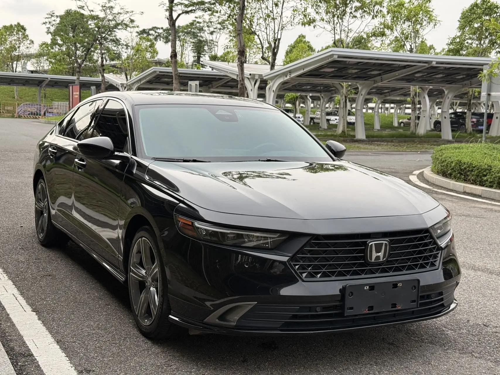 Honda 2023 11th Generation Accord 1.5T CVT 260TURBO Elite Edition Automatic 3