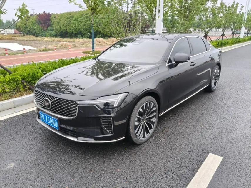 Open image lightbox: Volvo 2026 S90 48V 2.0T B5 Zhiyuan Deluxe Edition Automatic Gear
