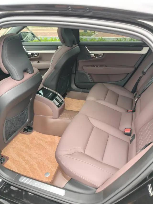 Volvo 2026 S90 48V 2.0T B5 Zhiyuan Deluxe Edition Automatic Gear 4