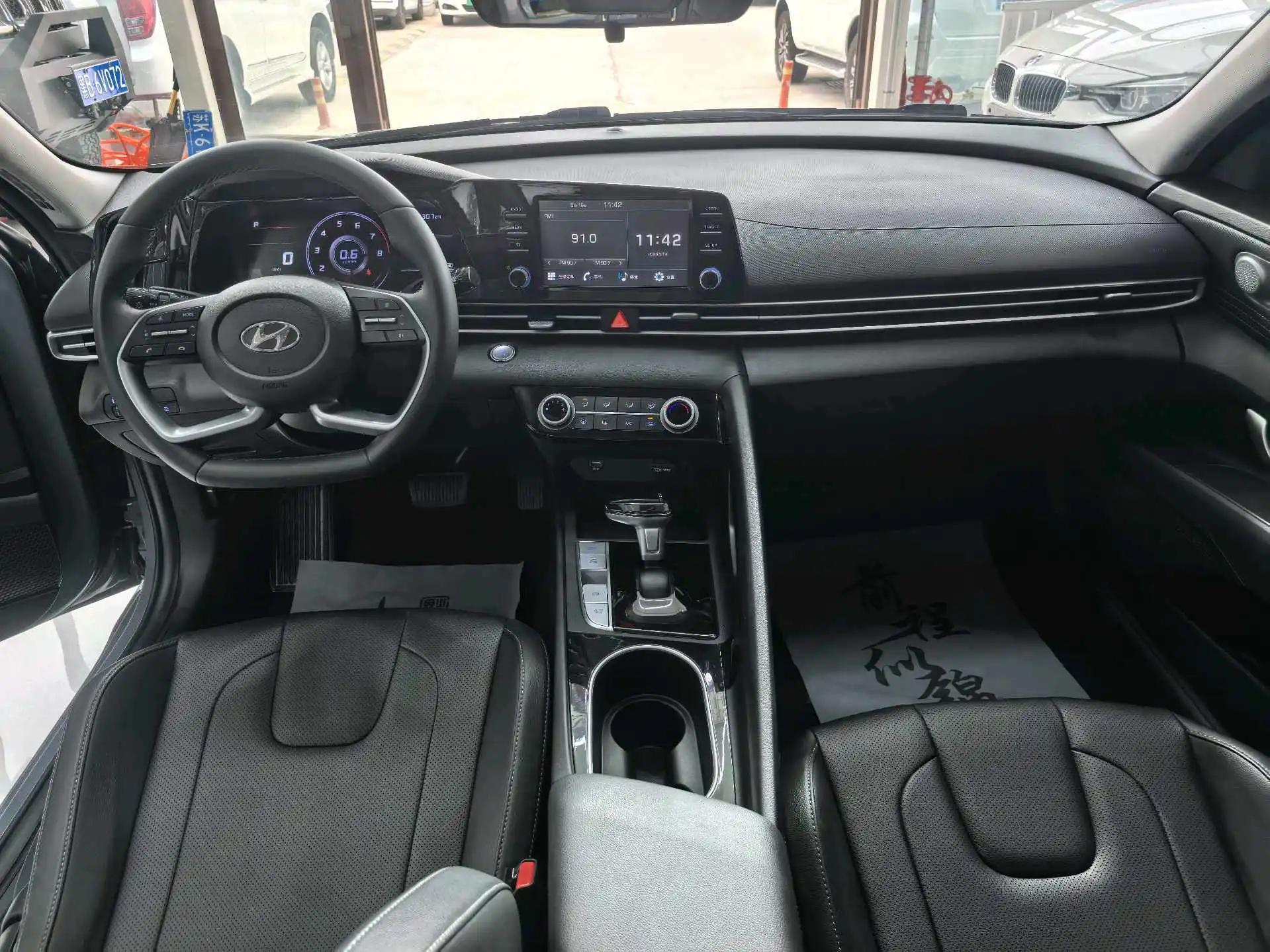 Elantra 2023 1.5L CVT GLS Leading Edition 5
