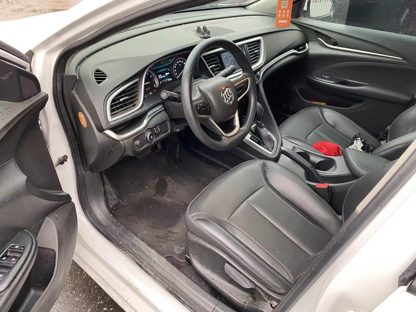 Yinglang 2021 model changed to 1.3T automatic light hybrid elite model 3