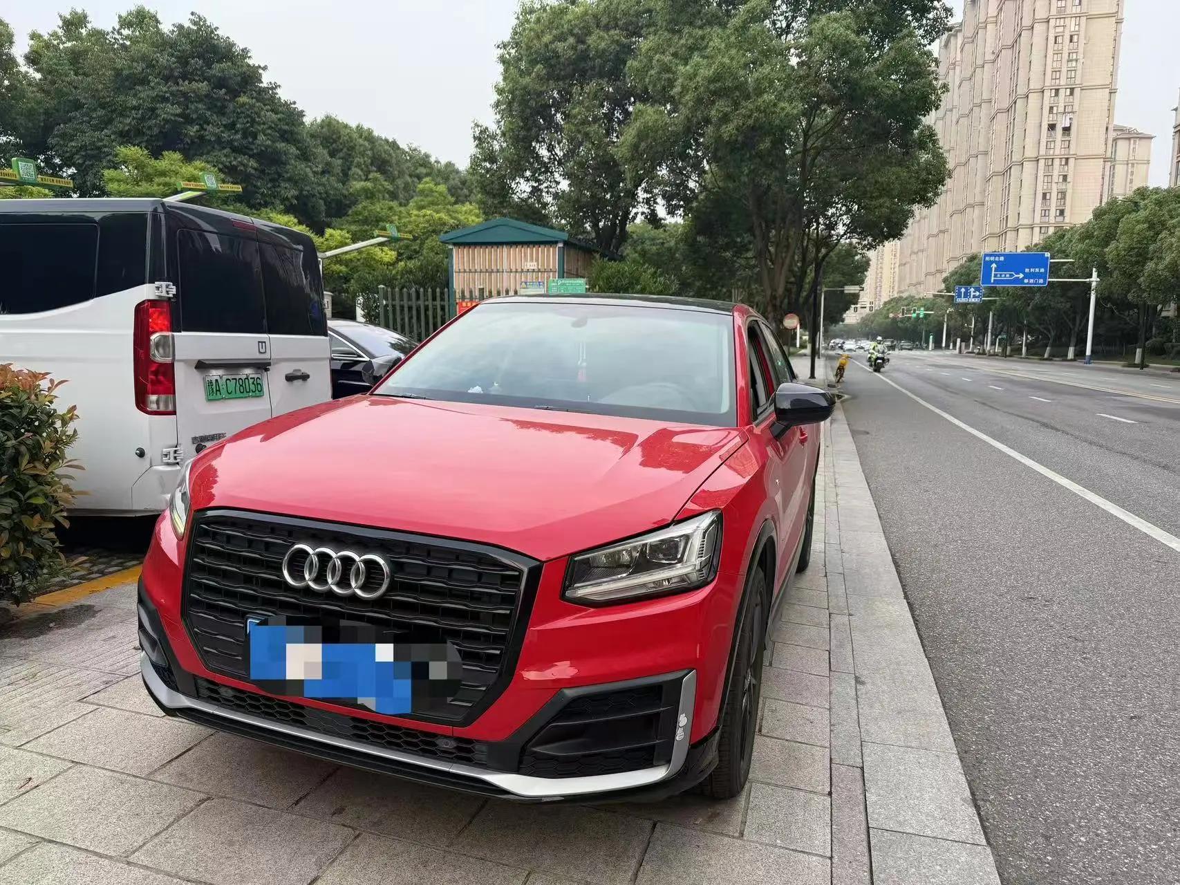 Audi Q2L 2020 35 TFSI Enterprising Dynamic