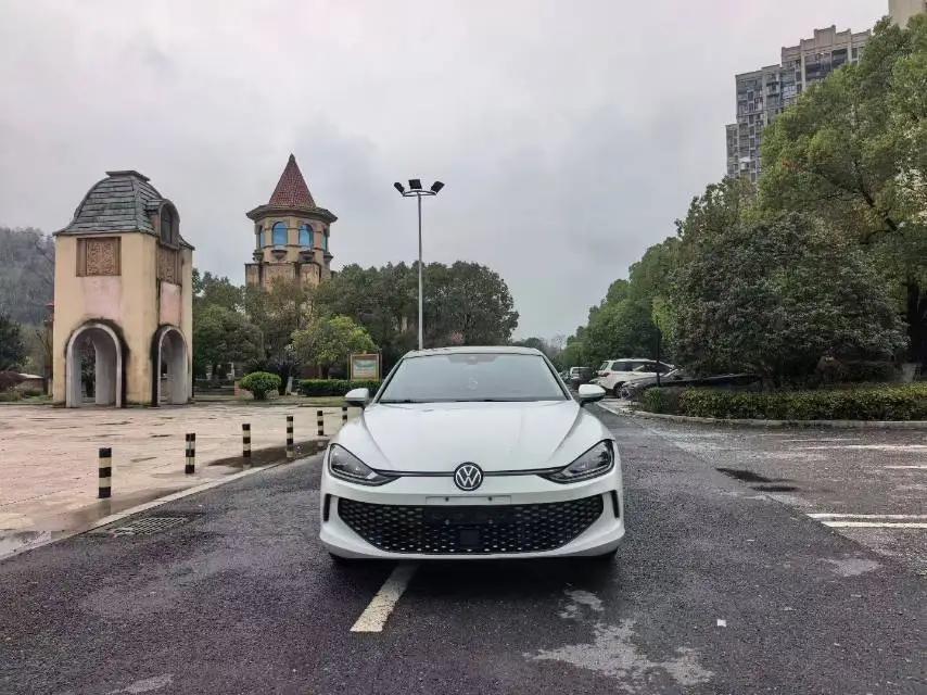 Volkswagen 2023 Lingdu L 1.4TSI 280TSI Spicy Edition Automatic 3