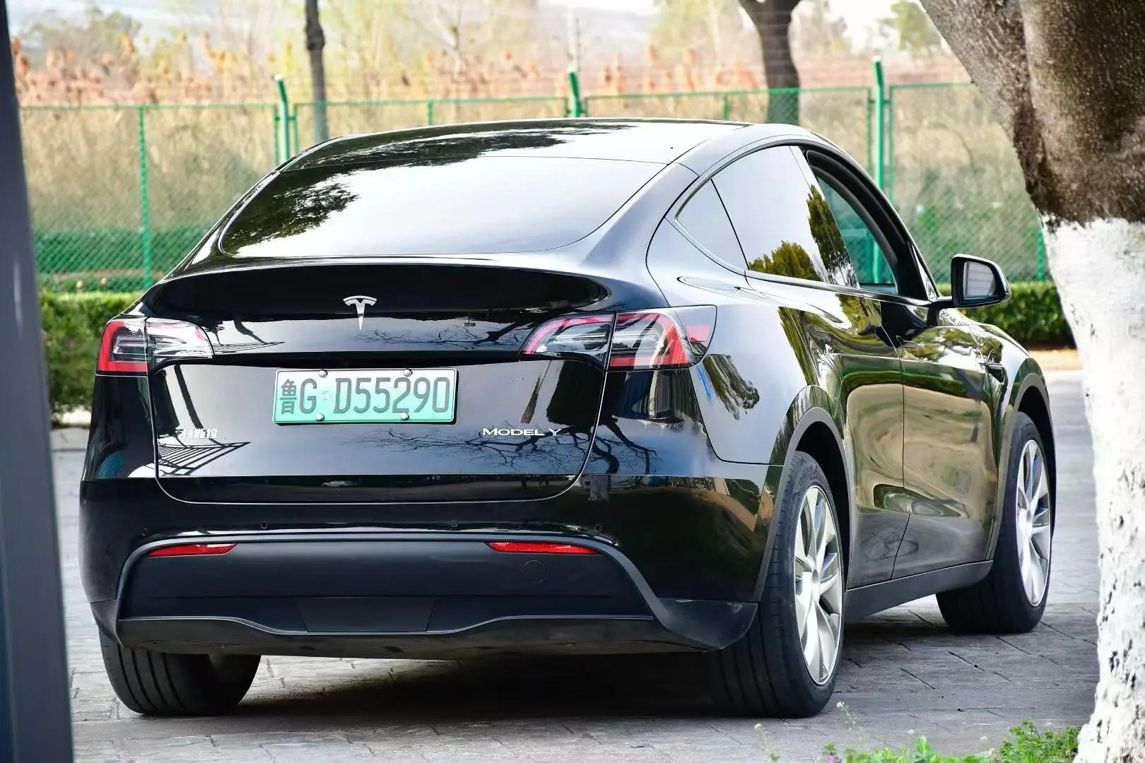 2022 Model Y Facelift Rear-Wheel Drive Version 2