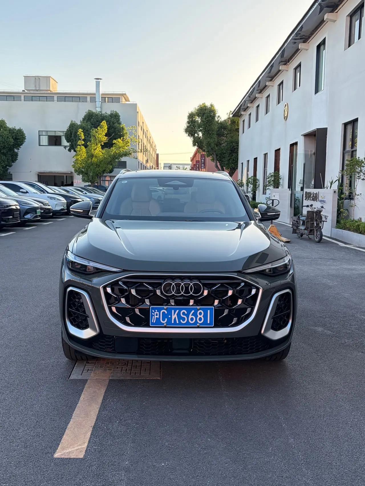 Audi 2026 Q5L 20 T 10 million users exclusive version of automatic gear 2