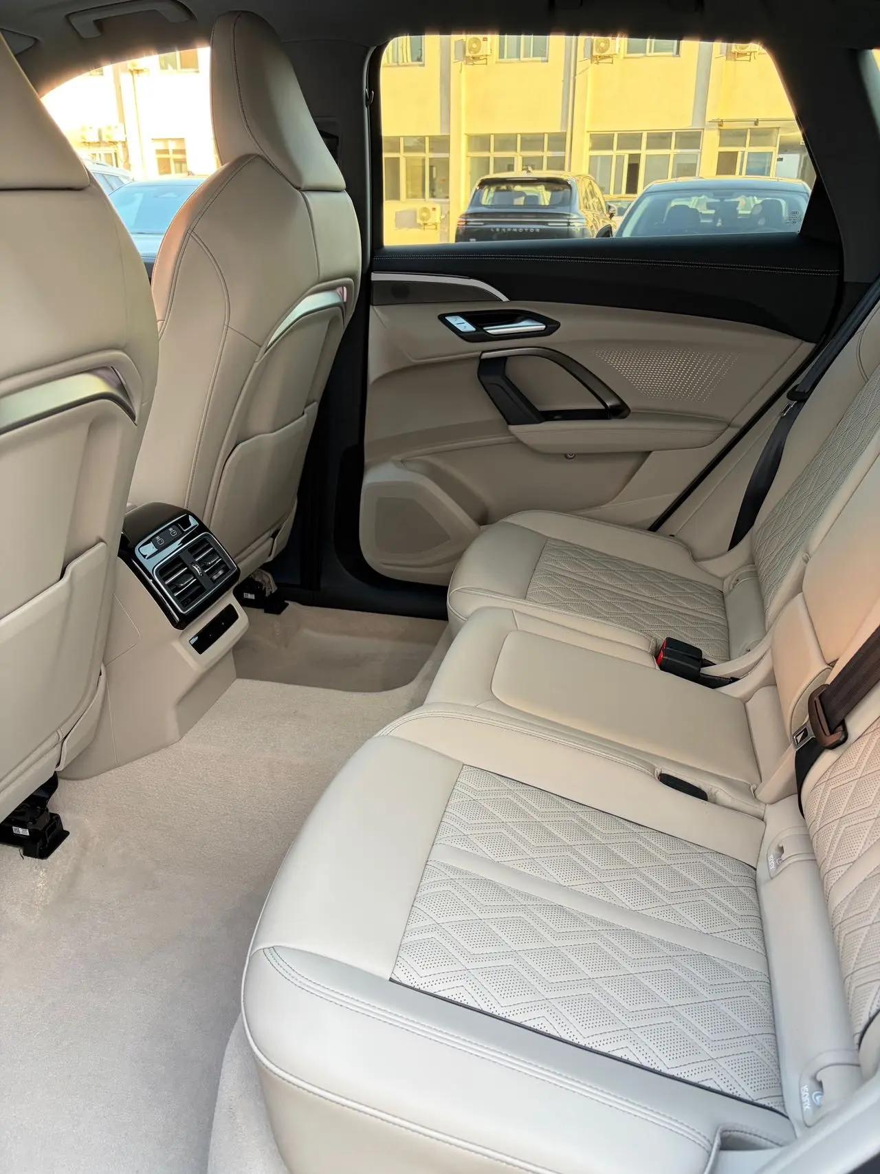 Audi 2026 Q5L 20 T 10 million users exclusive version of automatic gear 6
