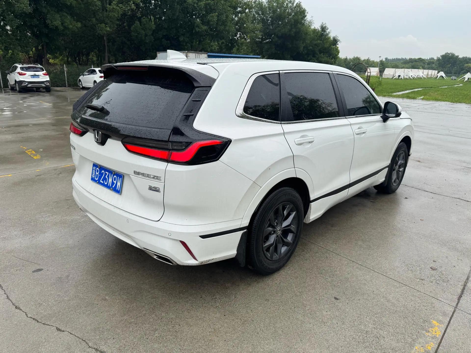 Honda 2023 BREEZE 1.5T CVT 240TURBO Two-Wheel Drive Luxury 5-Seat Automatic 3