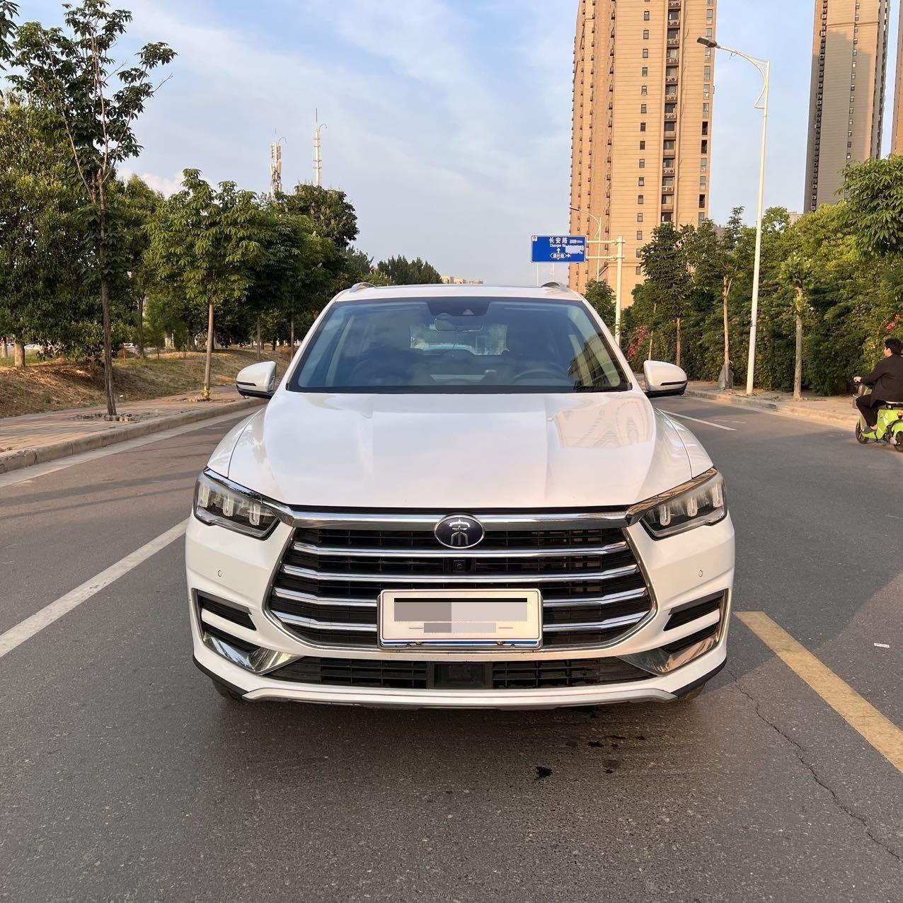Song Pro 2019 1.5T Auto Luxury Model 2