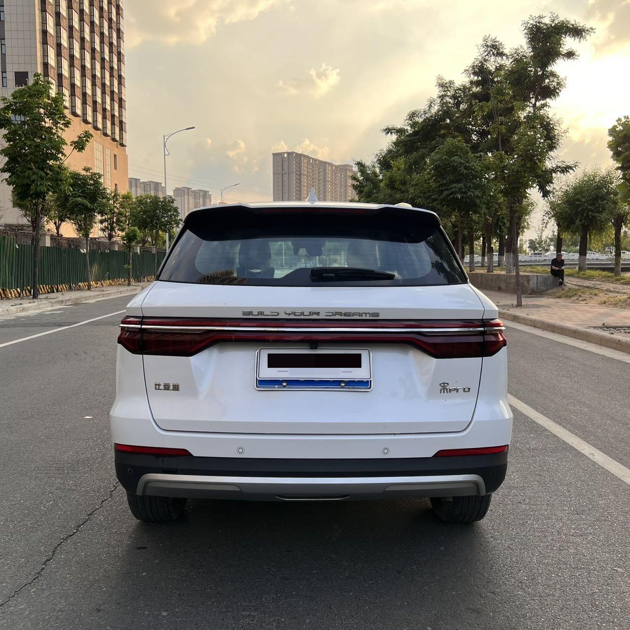 Song Pro 2019 1.5T Auto Luxury Model 5