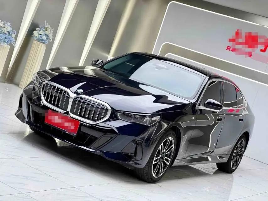 BMW 5 Series 2024 Model 530Li 48V 2.0T Luxury M Sport Package Automatic