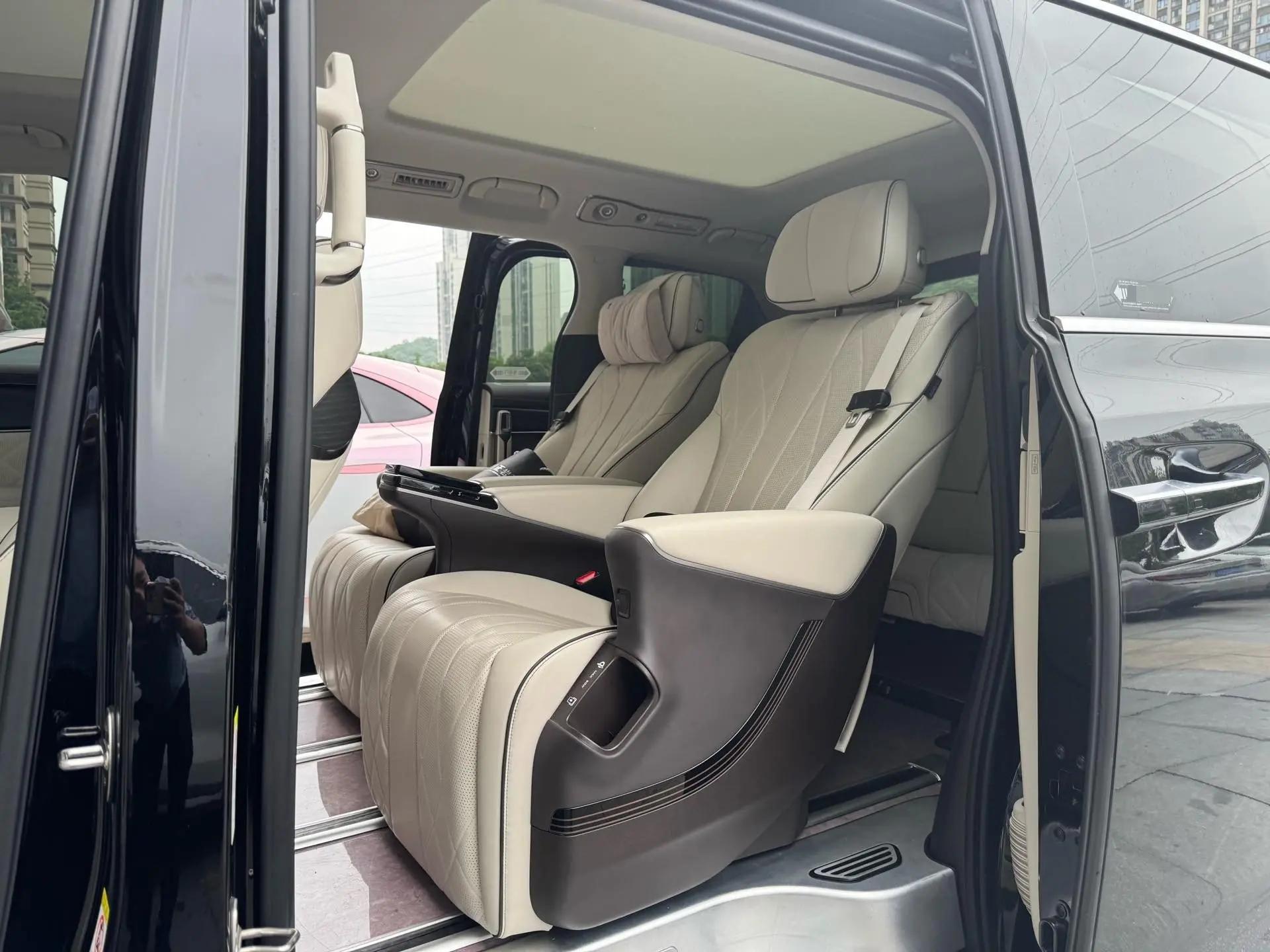 Denza D9 2024 DM-i 980 4-wheel drive Honor Model 4