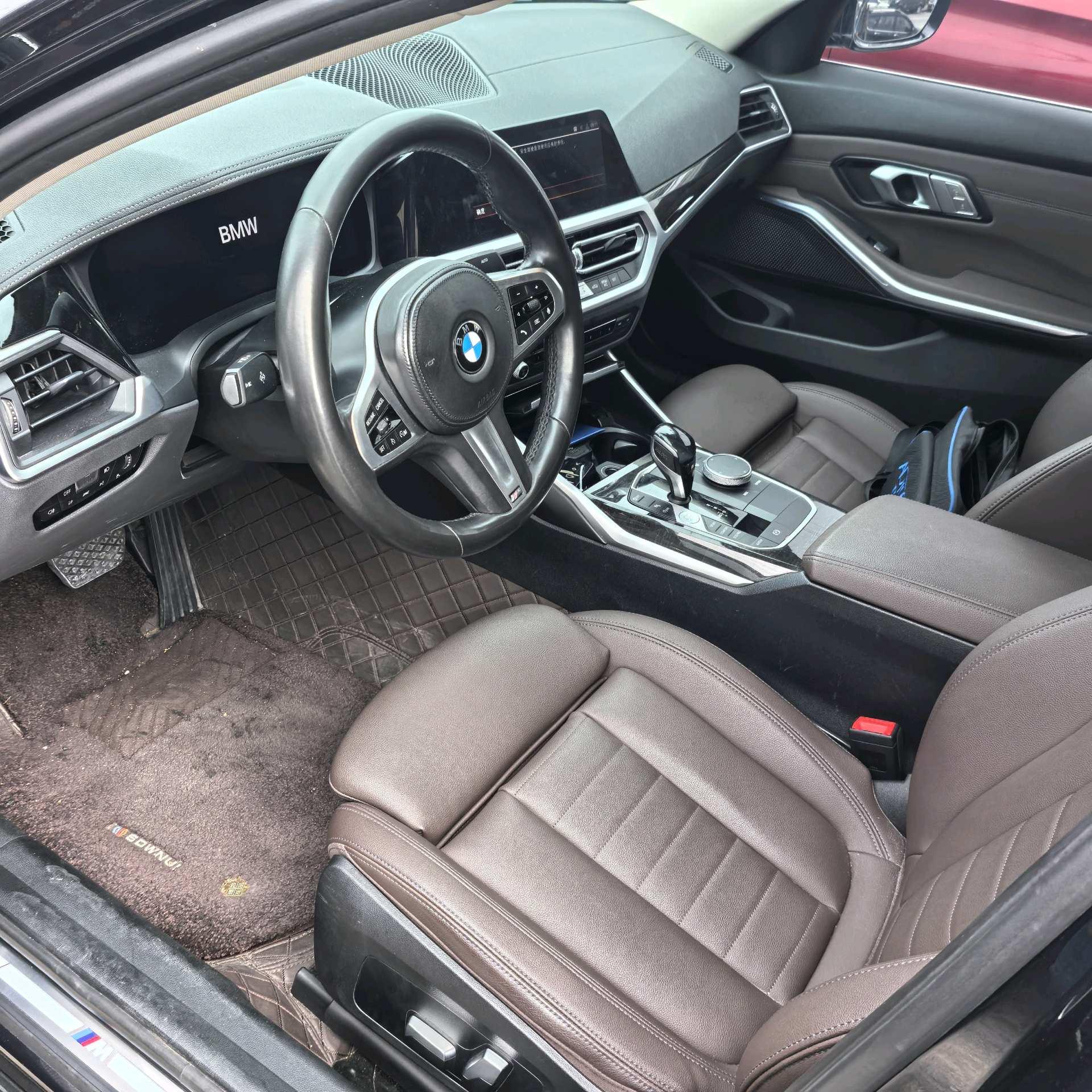 BMW 3 Series 2020 325Li M Sports Suit 3