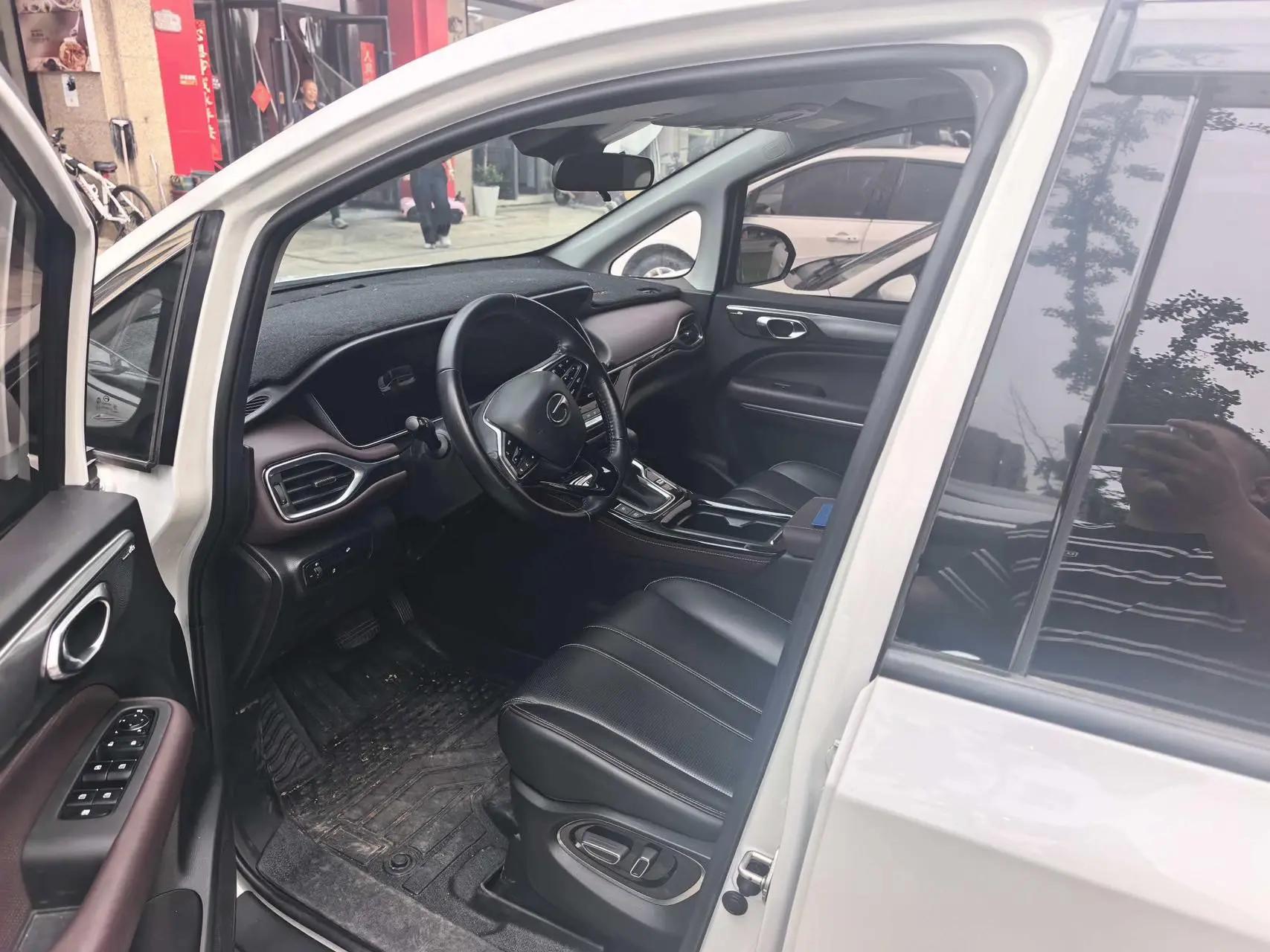 GAC Trumpchi 2023 M6 PRO 1.5T 270T Luxury Edition, Automatic Transmission 2