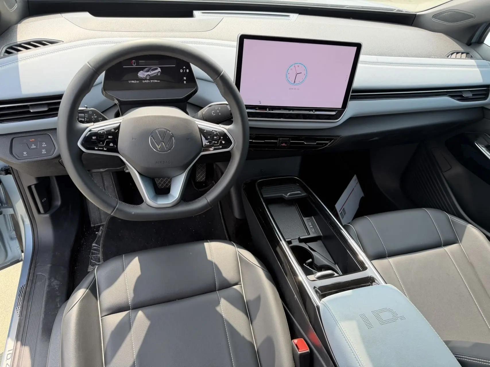 Volkswagen 2025 ID. 4 x Smart Model, Pure Intelligence Edition, Automatic Transmission 5