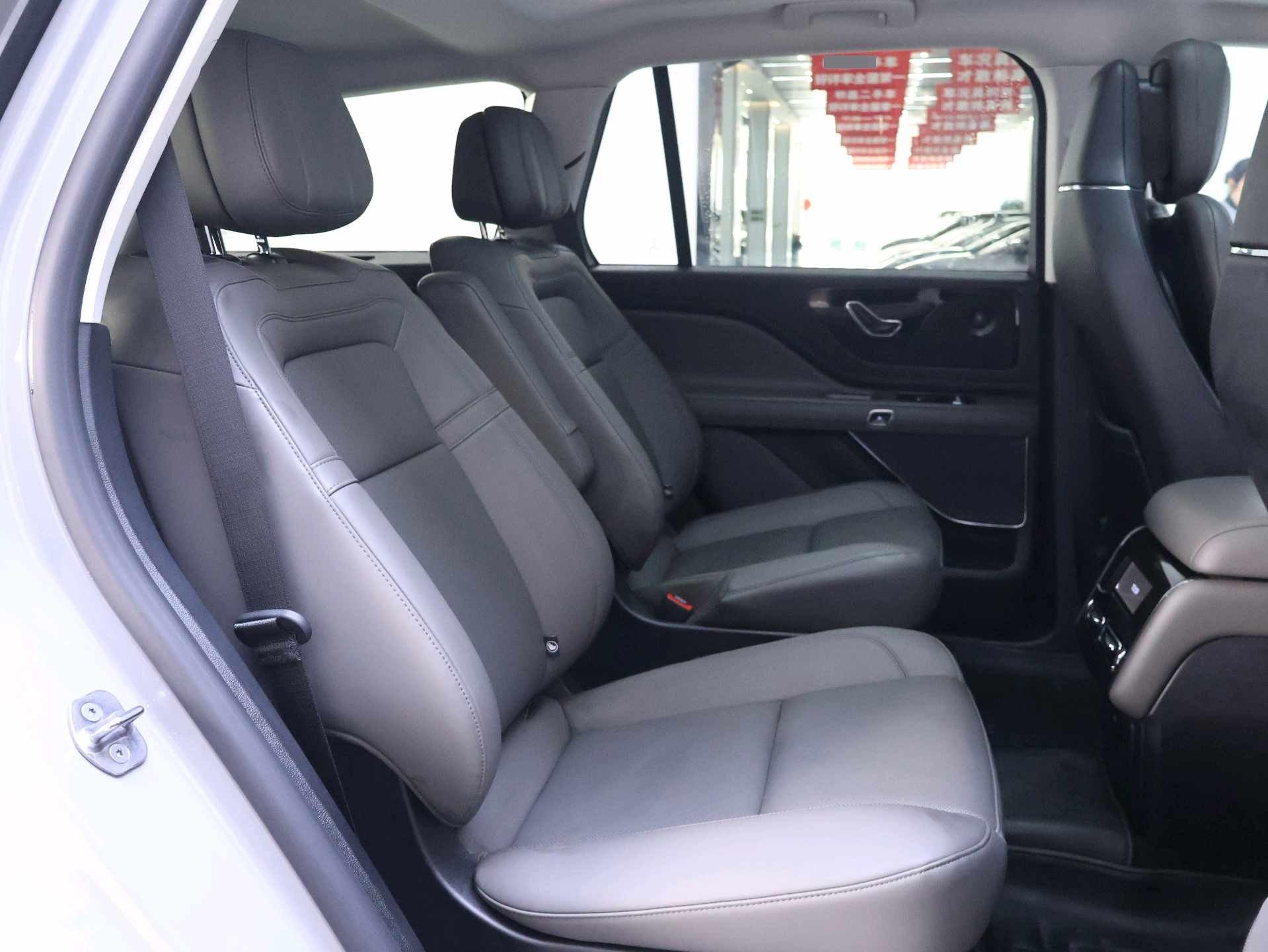 Lincoln 2024 Aviator 3.0T V6 4-wheel Luxury Edition 6-seat Automatic Gear 4