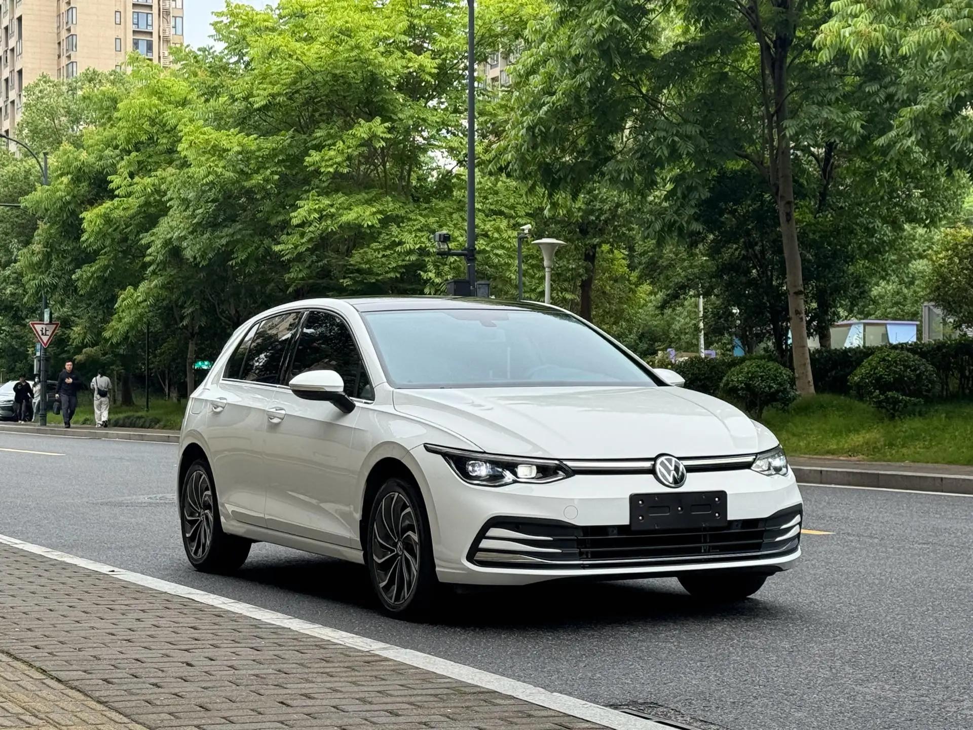 Volkswagen 2024 Golf 8 PRO 1.4TSI 280TSI 50 Year Legendary Automatic 7