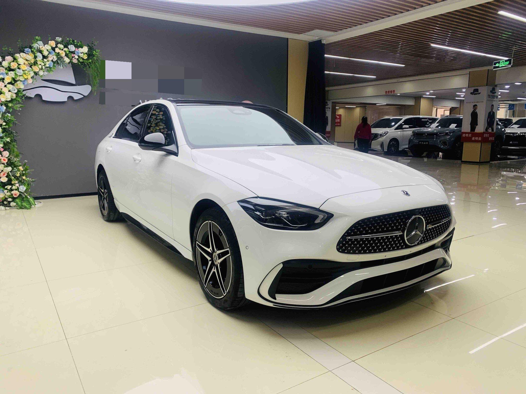 Mercedes Benz C- Class 2024 C 260 L 48V 1.5T Noctis Sport Edition (Restyled III) Automatic 3