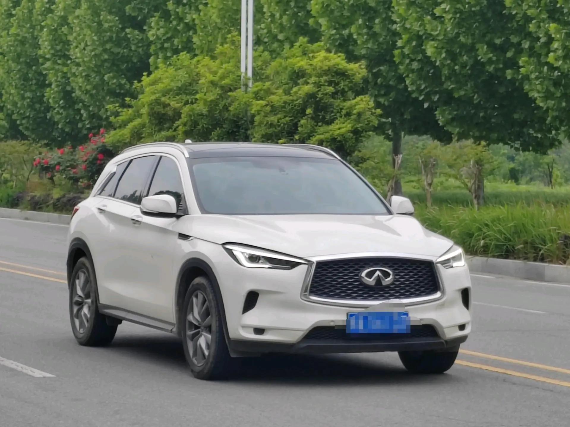 Infiniti QX50 2022 2.0T 4WD Elite Edition 3
