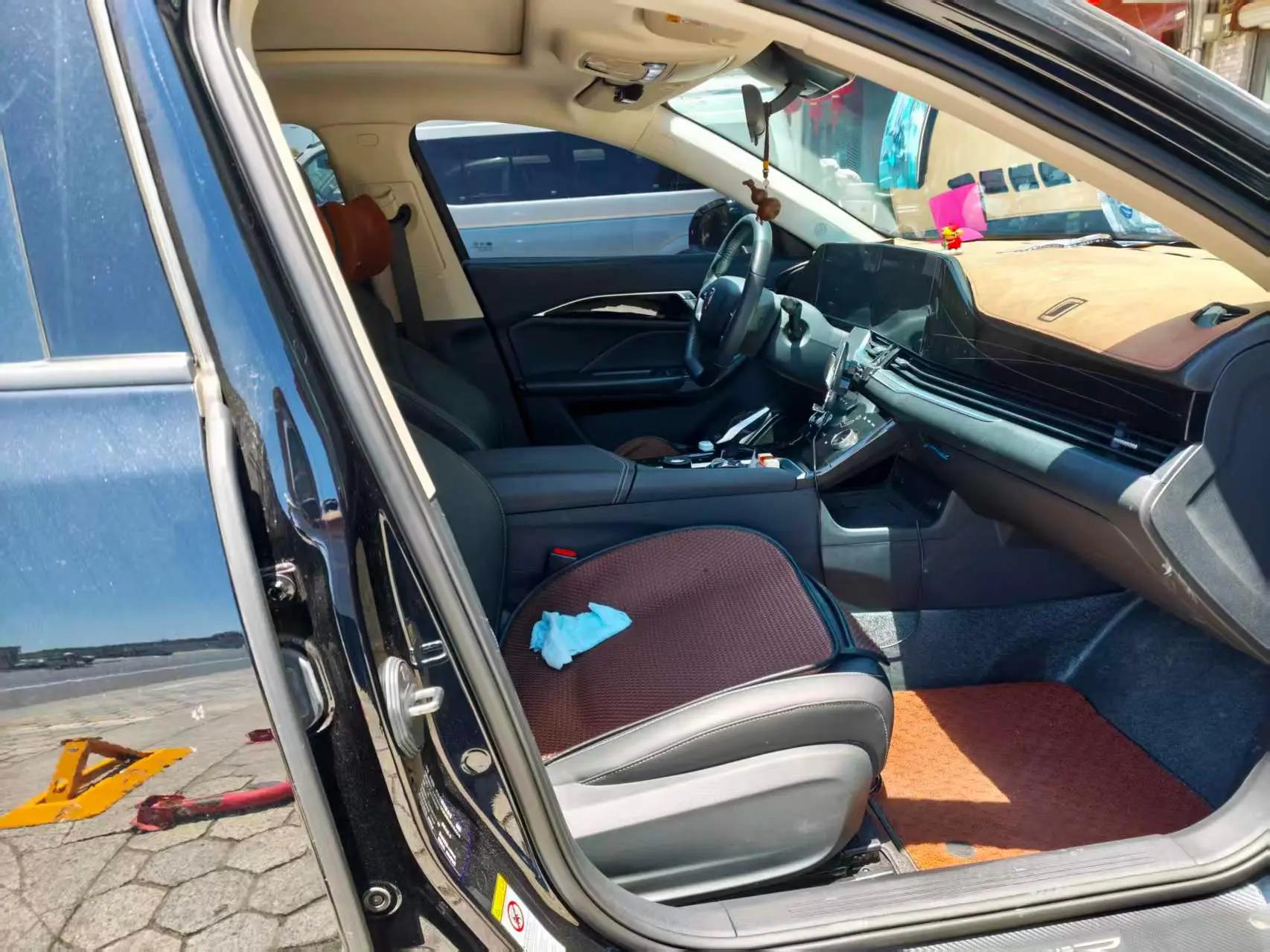Bestune 2023 B70 1.5T enjoy automatic gear 3