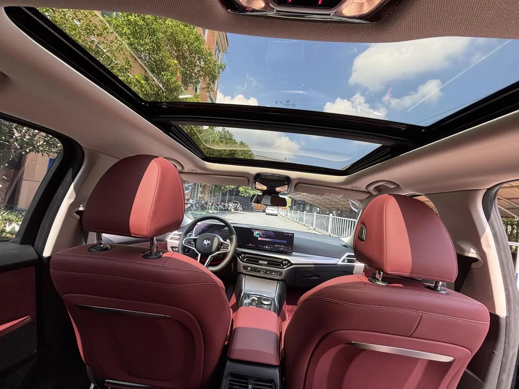 BMW 3 Series 2025 Model 330Li 2.0T M Sport Night Edition Automatic 8