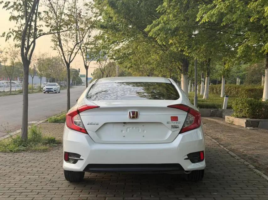 Civic 2019 180TURBO CVT Still Qing Edition National V 8