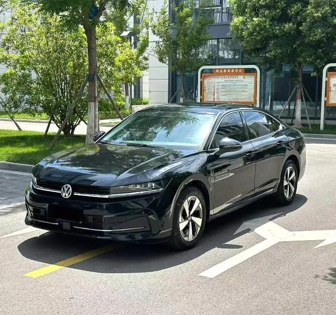 Volkswagen 2024 Magotan 2.0TSI 380TSI Prestige Edition Automatic