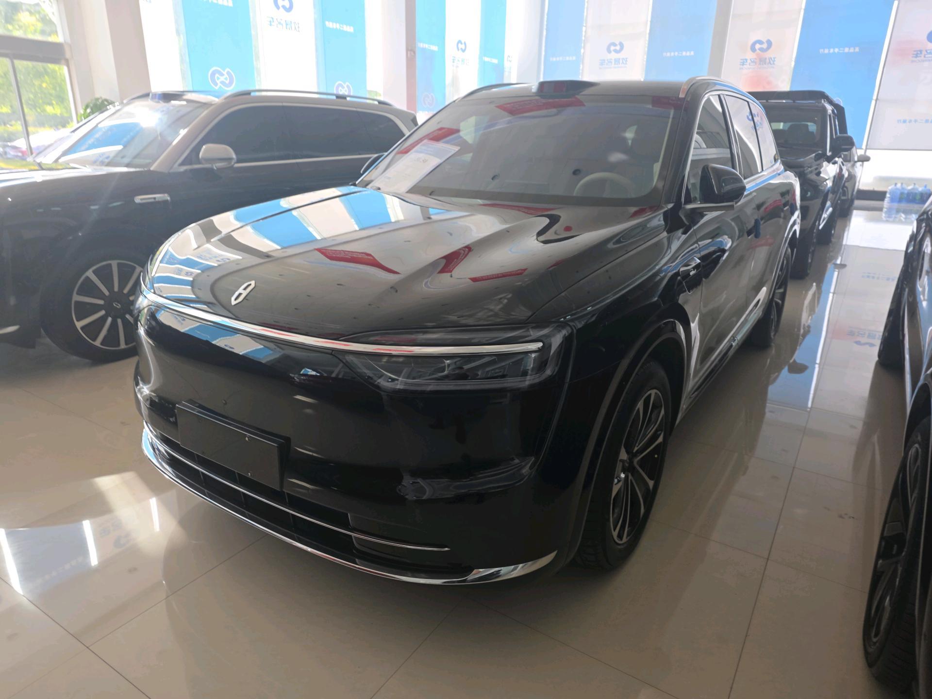 AITO M8 2025 Pure Electric Max Five-seat Four-wheel Drive Edition