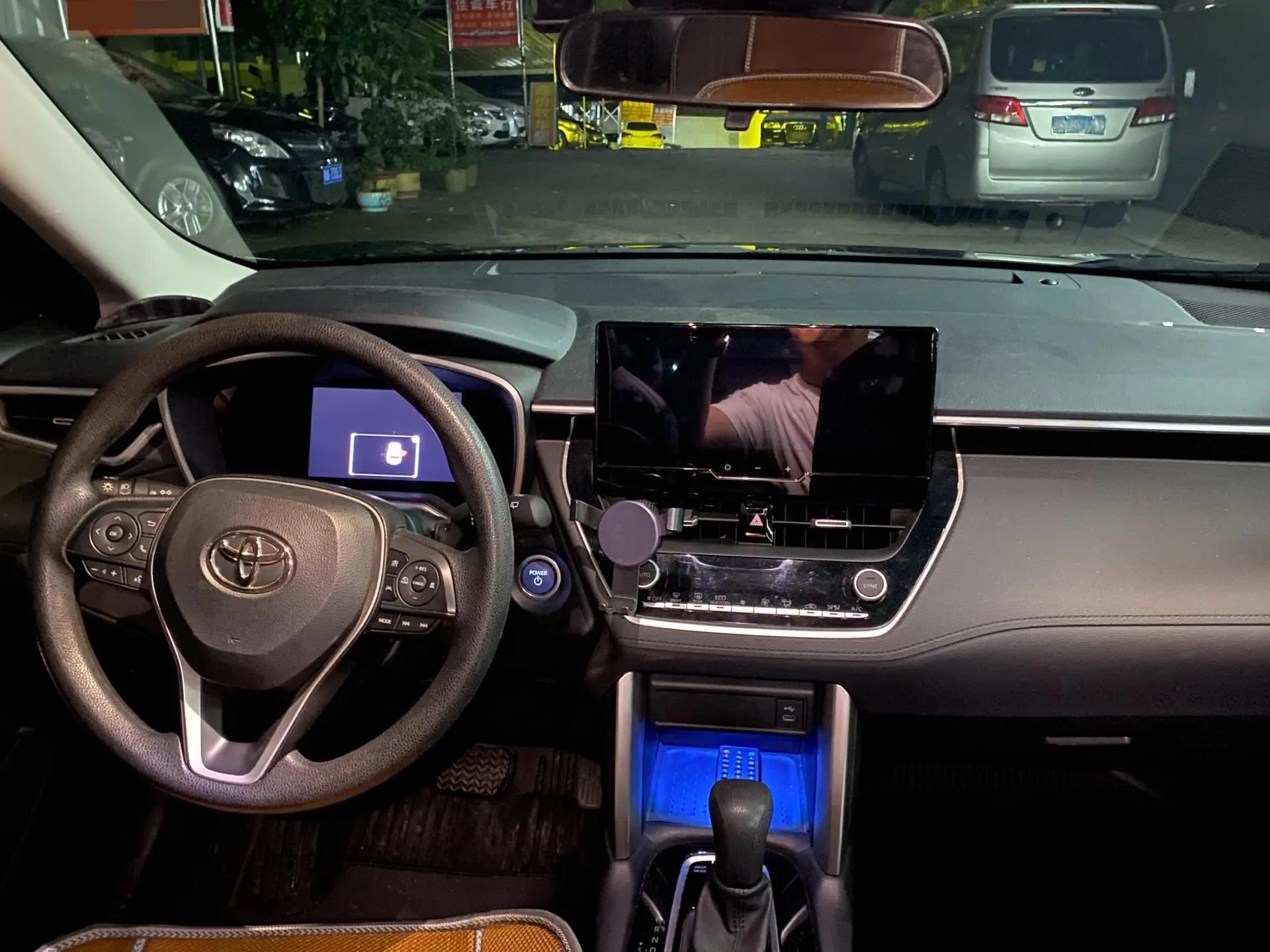 Toyota 2023 Fenglanda Shuangqing 2.0 Stepless Intelligent Electric Hybrid Deluxe Automatic Gear 6