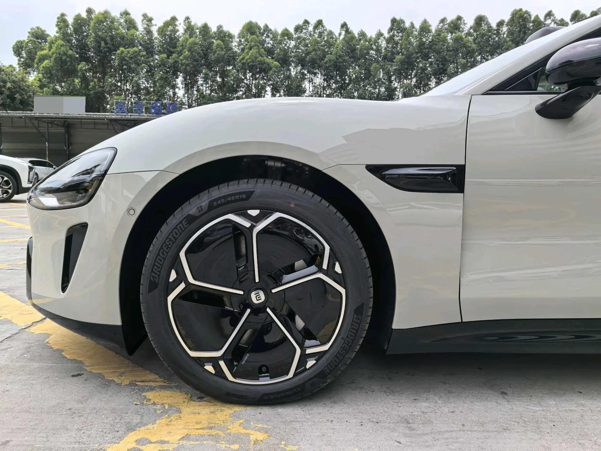 MI 2026 SU7 Standard Edition Automatic Gear 4