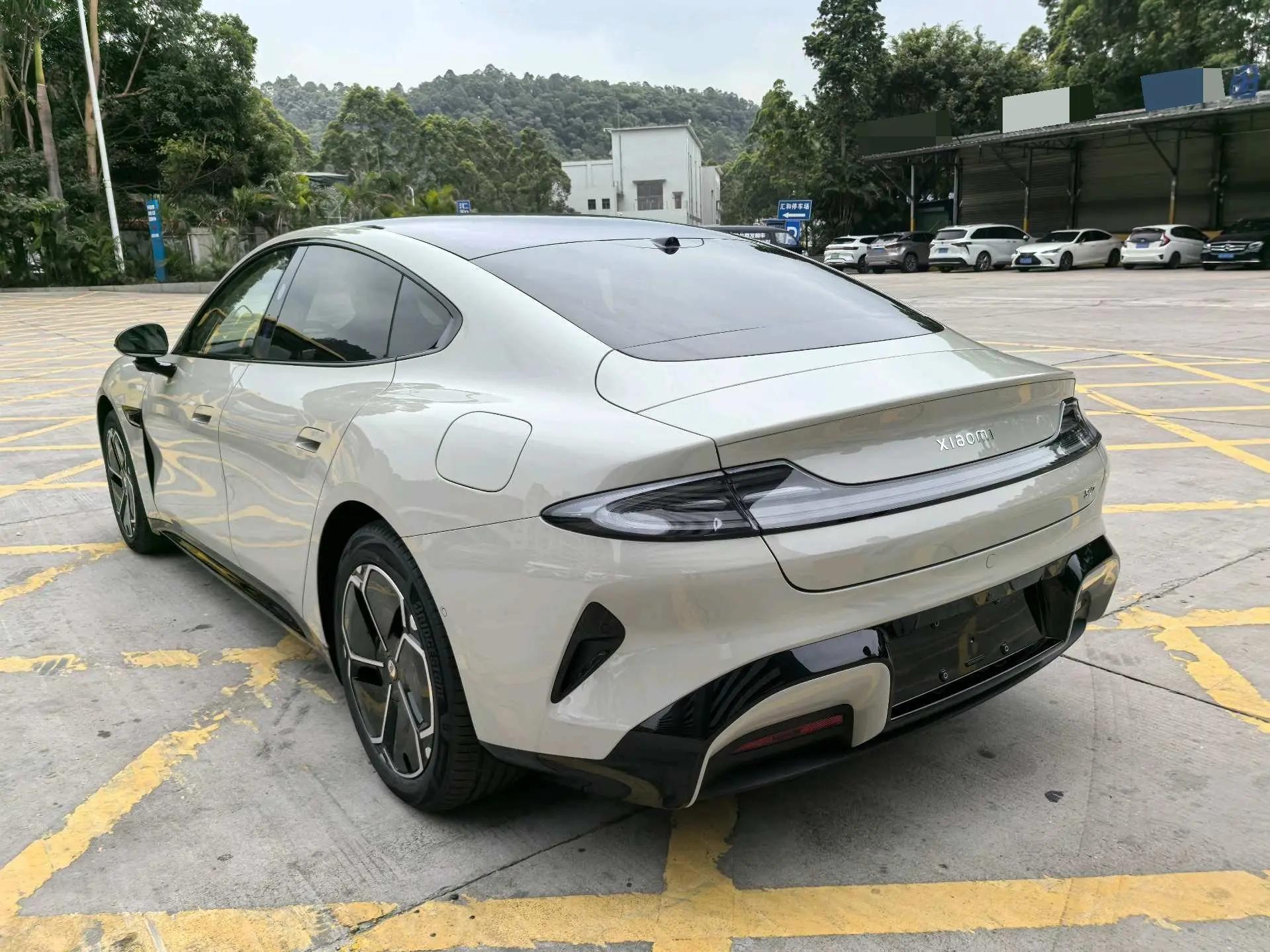 MI 2026 SU7 Standard Edition Automatic Gear 6