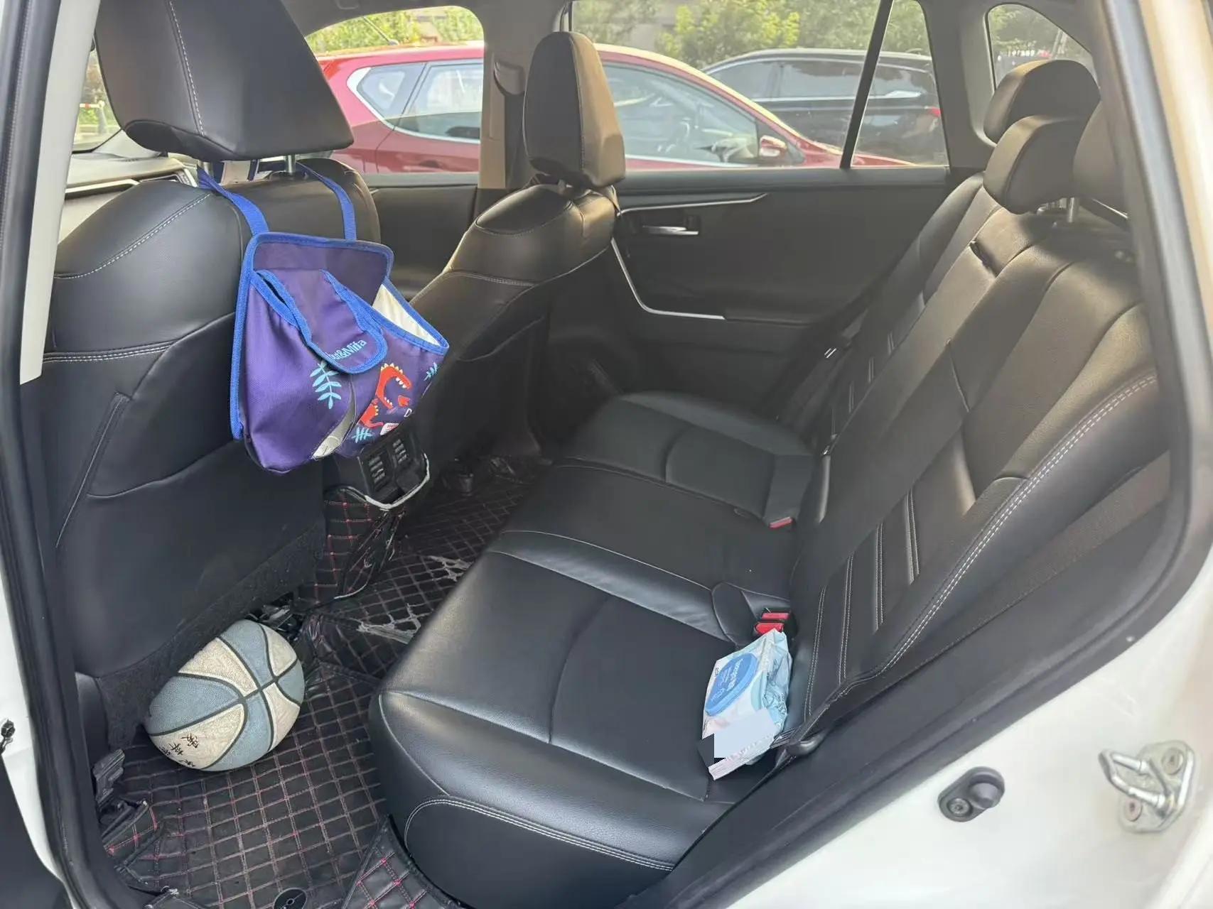 RAV4 RongFang 2020 2.0L CVT Two-Drive Premium Edition 4