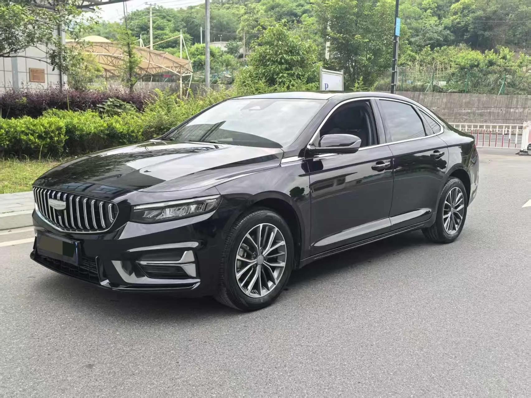 Geely 2025 Xingrui 1.5TD Dongfang Yao Jinghong Edition Automatic Gear