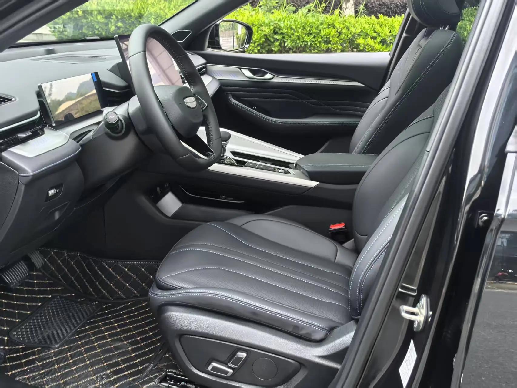 Geely 2025 Xingrui 1.5TD Dongfang Yao Jinghong Edition Automatic Gear 4