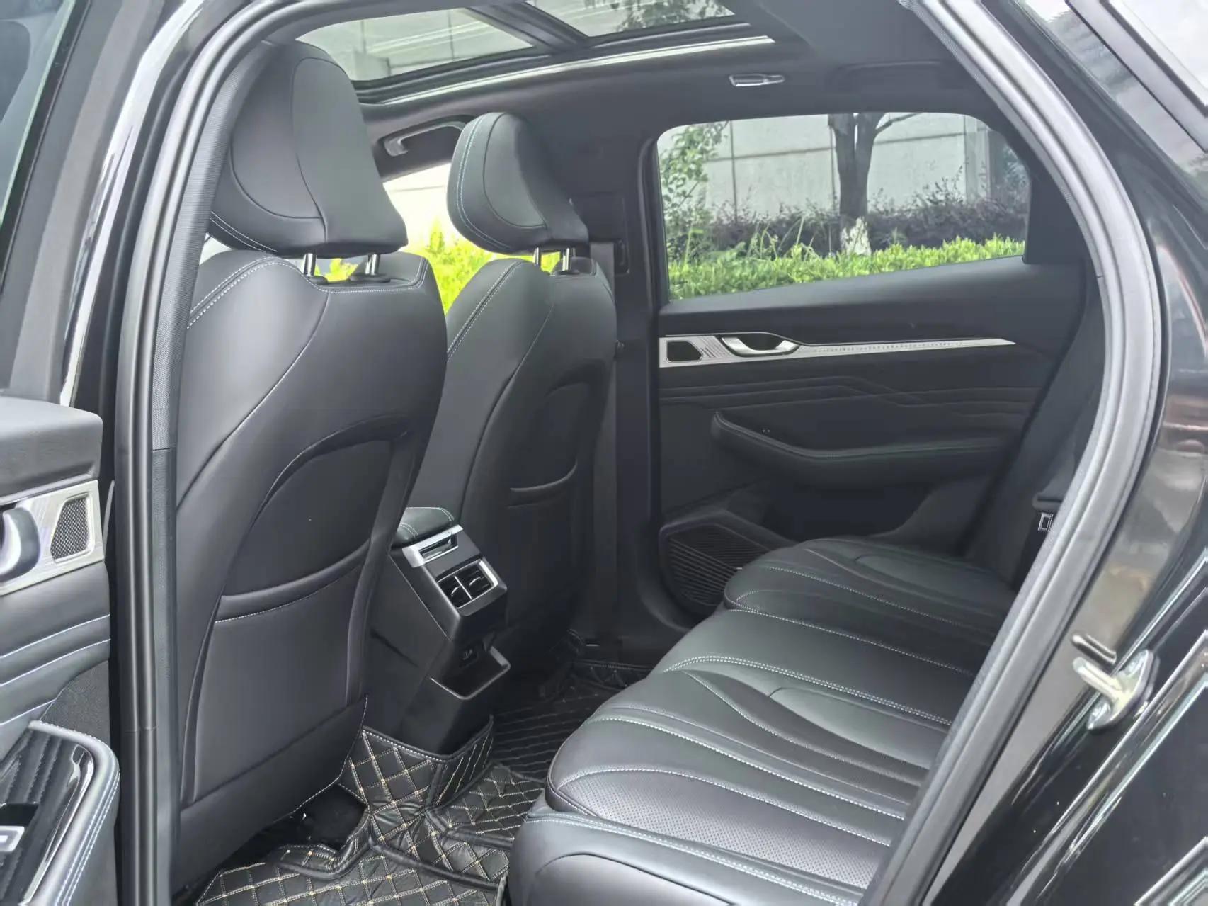 Geely 2025 Xingrui 1.5TD Dongfang Yao Jinghong Edition Automatic Gear 5